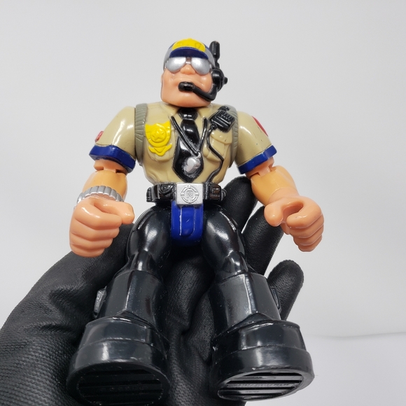 Mattel Rescue Heroes Night Patrol Captain Cuffs Police Toy Figure - Picture 9 of 16
